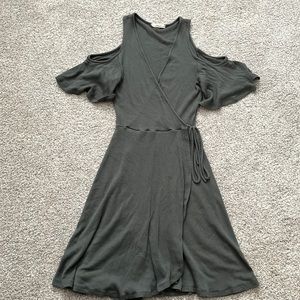 Off the Shoulder Flowy Dress